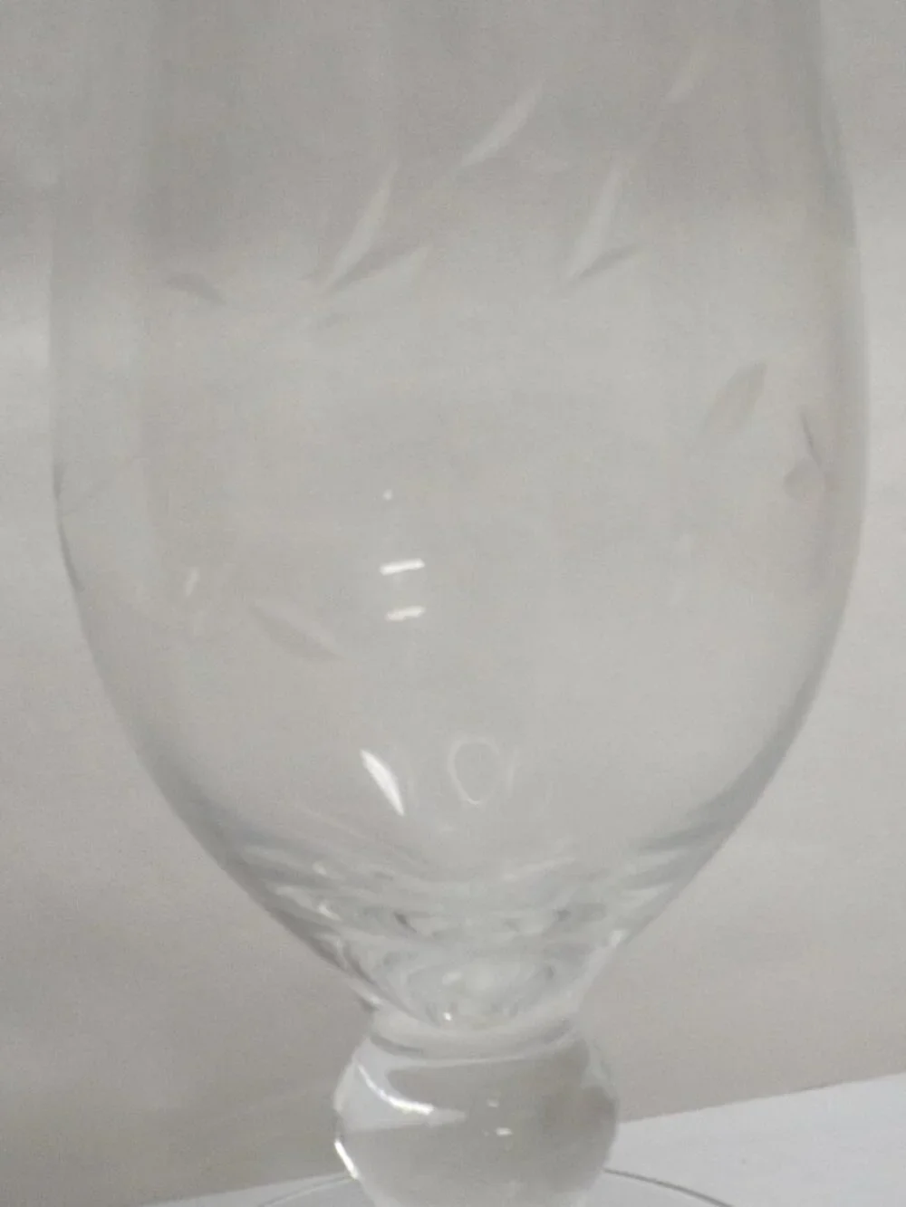 VINTAGE Princess House Heritage Footed Crimped Crystal Vase - 10